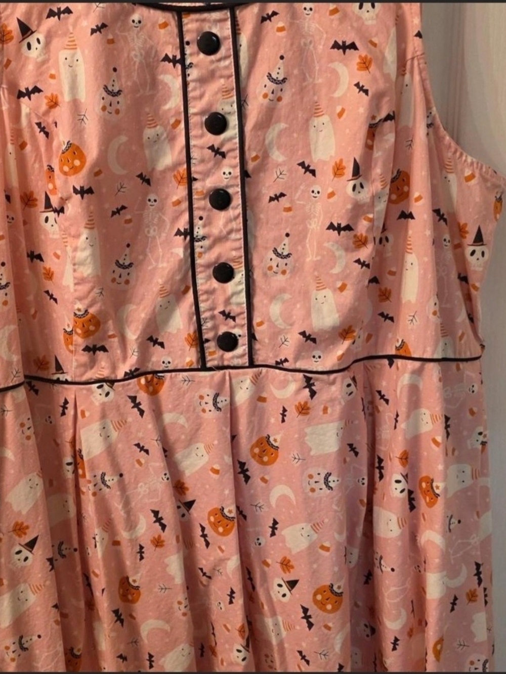 Retrolicious Pink Halloween Design Dress